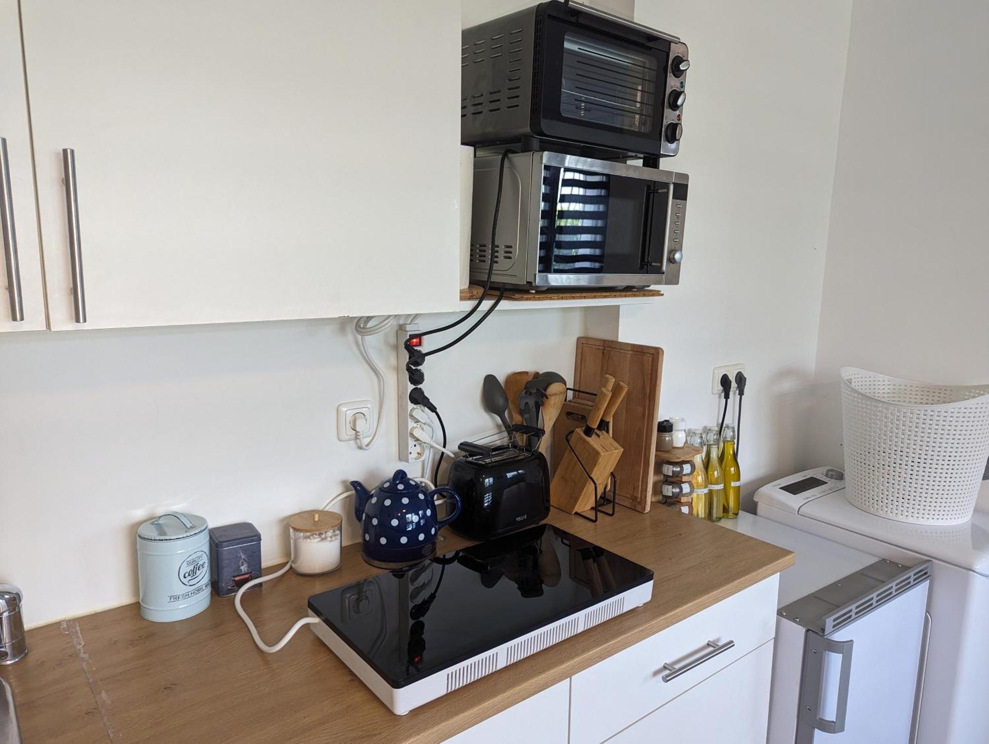 Lovely With Free Parking On Premisis Apartment Asten