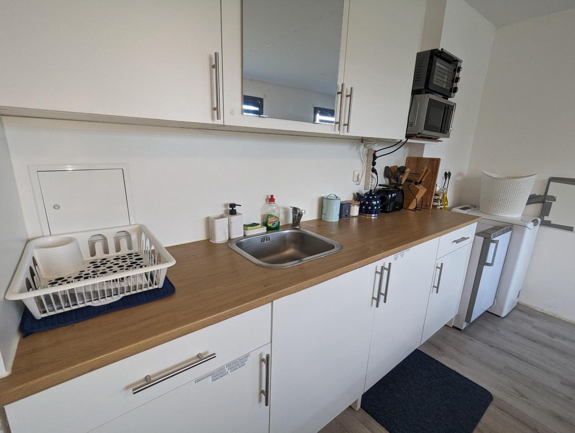 Apartment Lovely With Free Parking On Premisis *